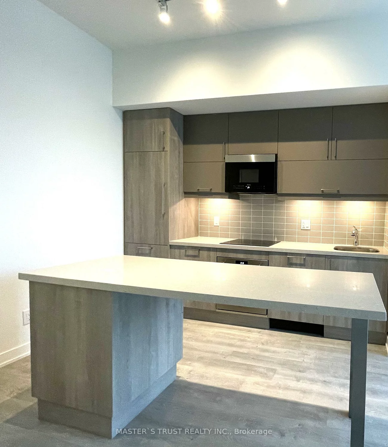 8119, Birchmount, Unionville, Markham