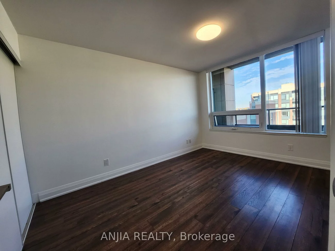18, UPTOWN, Unionville, Markham