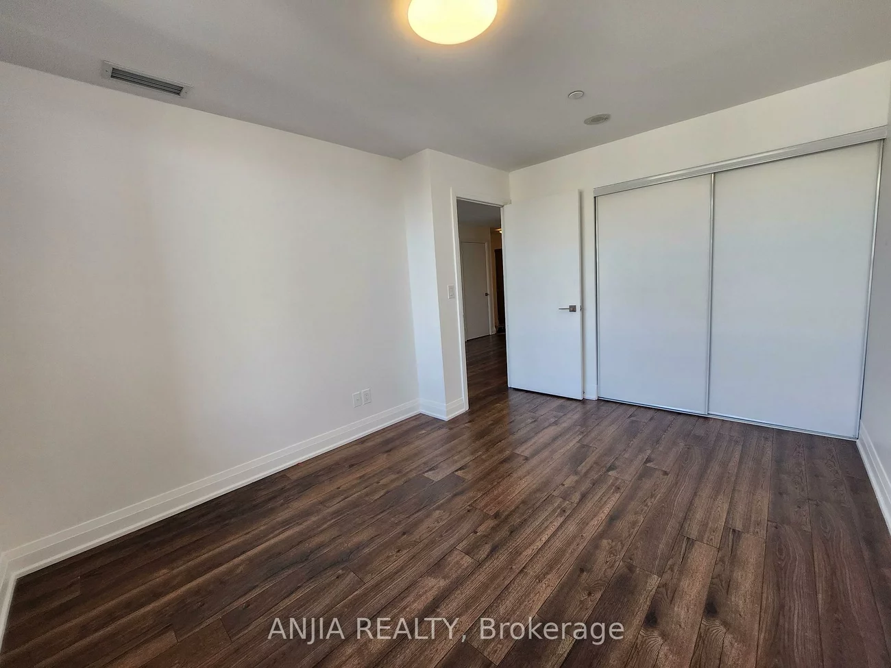 18, UPTOWN, Unionville, Markham