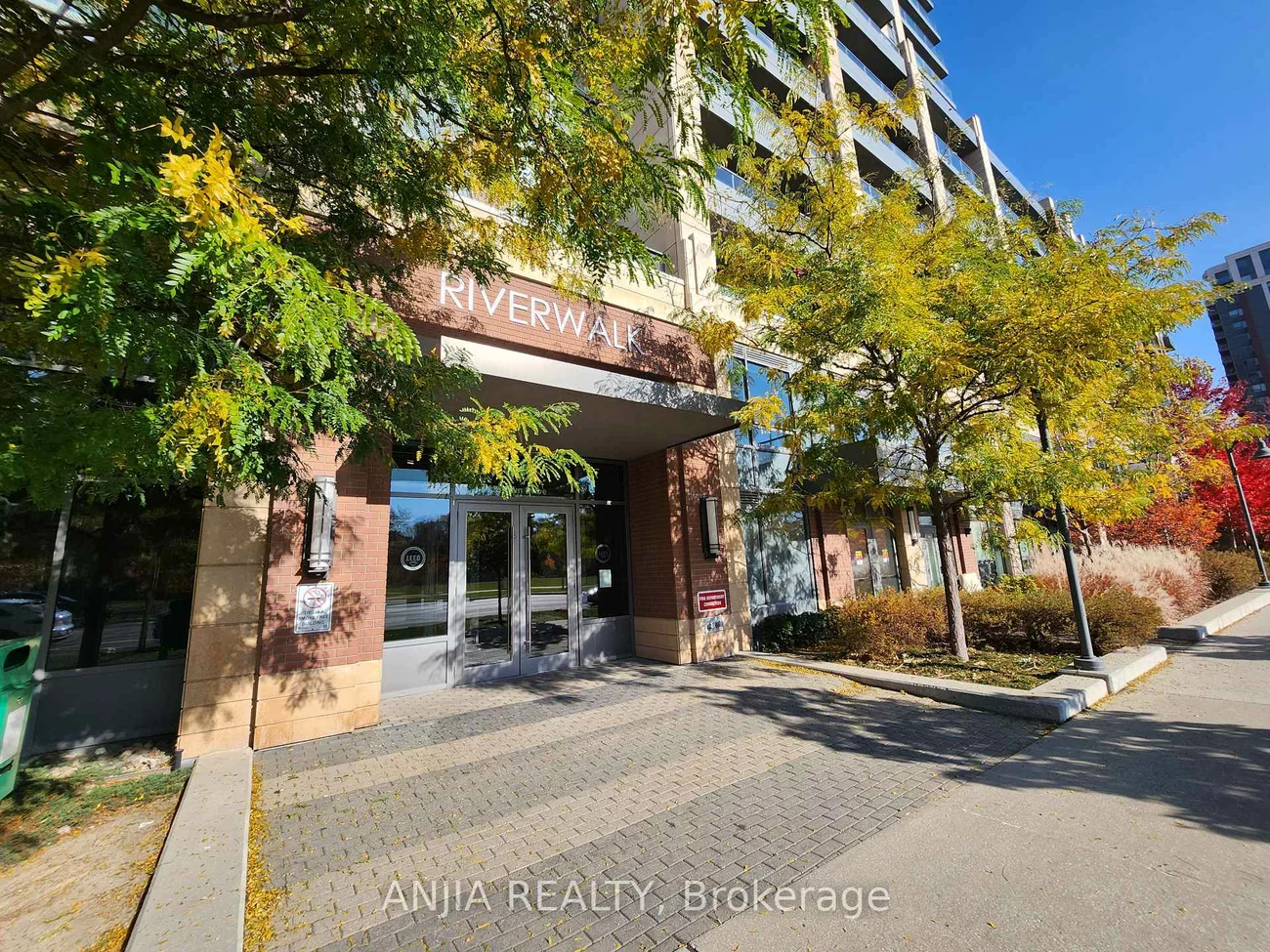 18, UPTOWN, Unionville, Markham