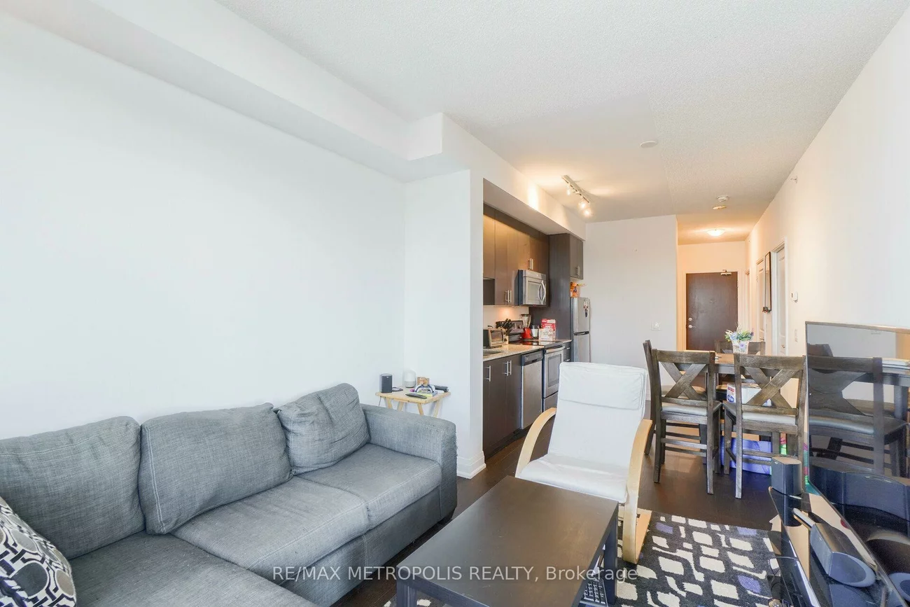 9582, Markham, Wismer, Markham