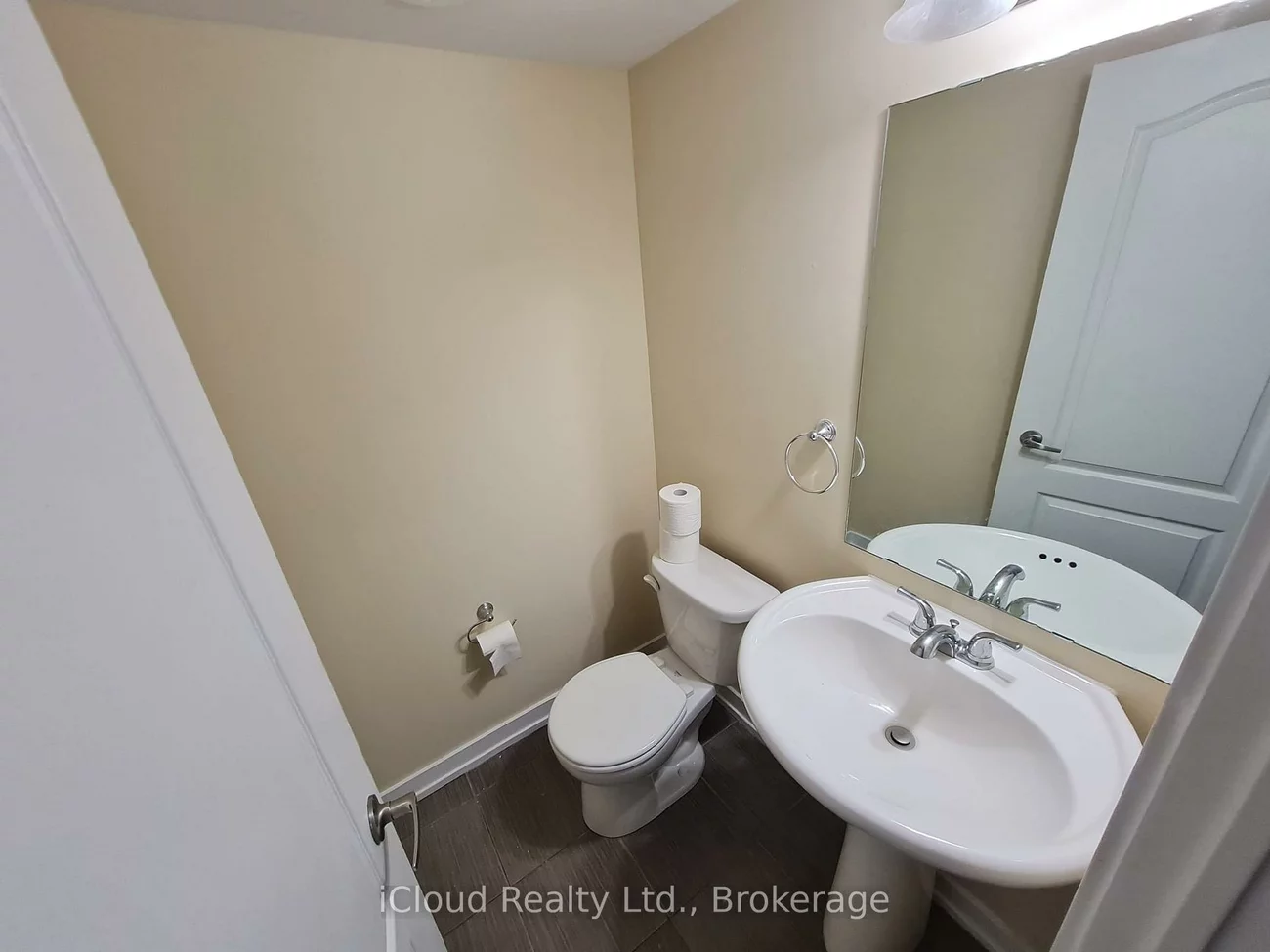 55, Lindcrest, Cornell, Markham