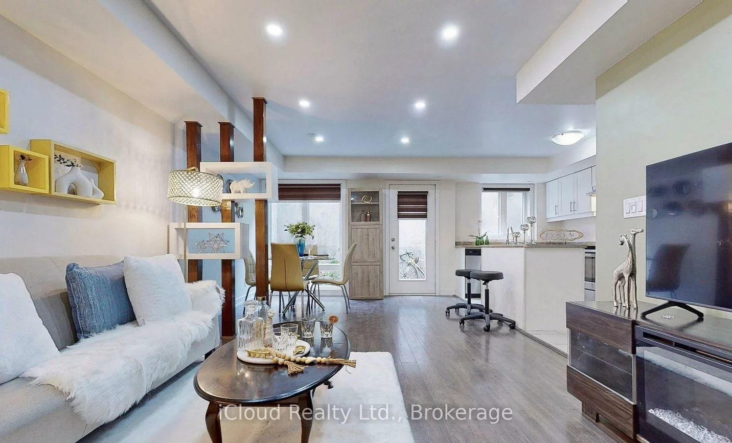 55, Lindcrest, Cornell, Markham