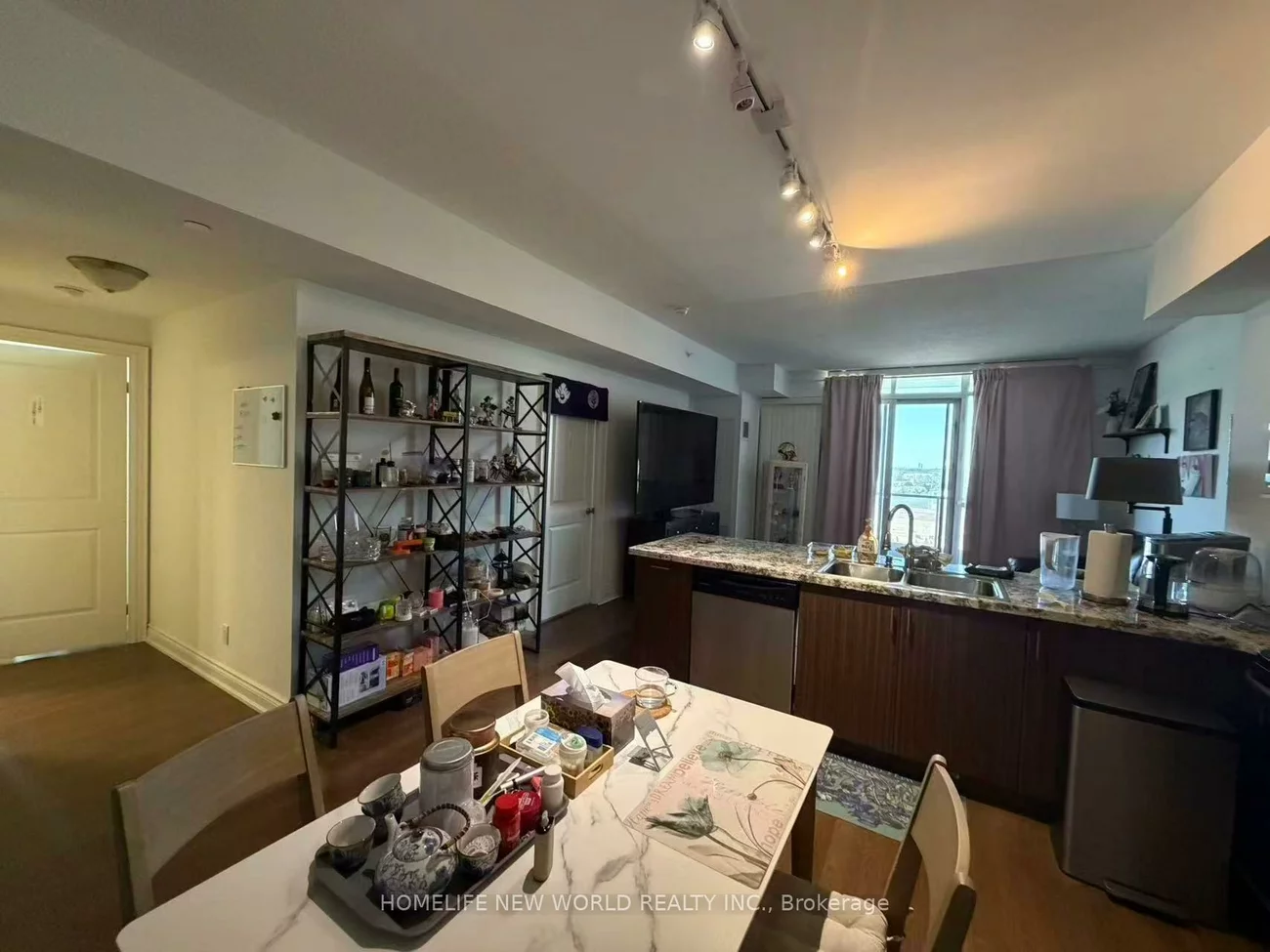 89, South Town Centre, Unionville, Markham