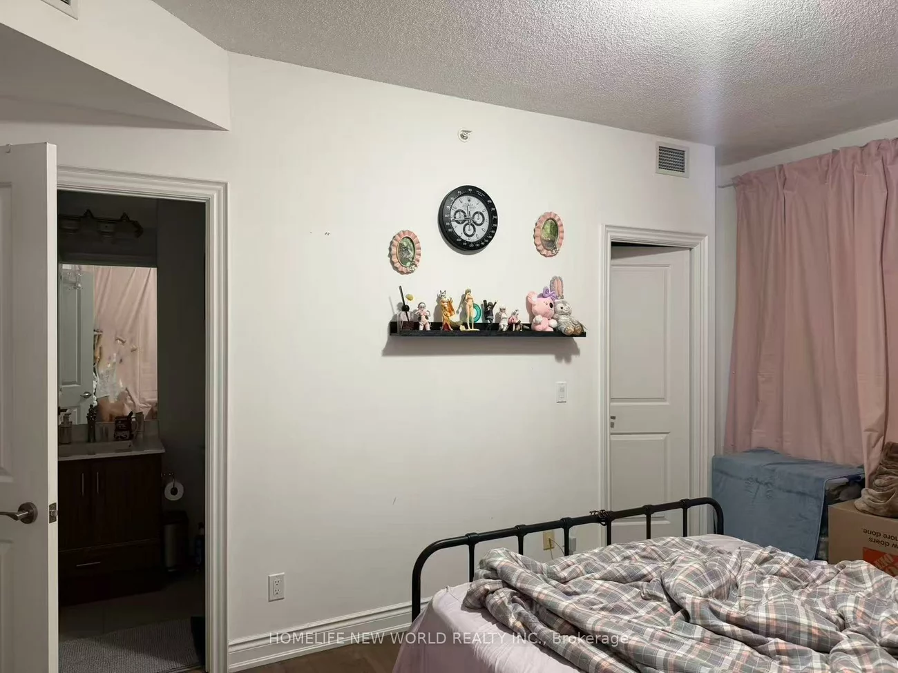 89, South Town Centre, Unionville, Markham
