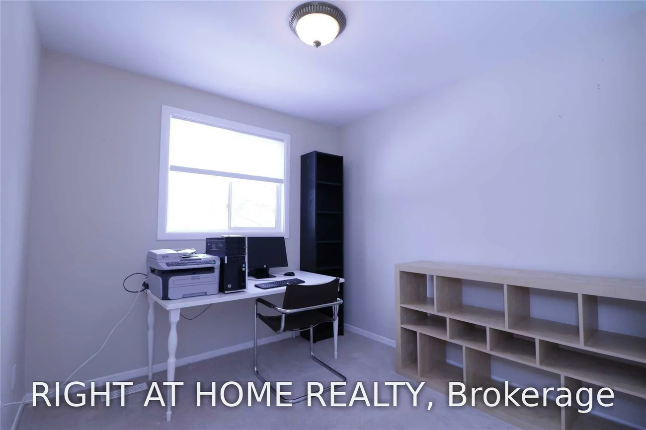 29, New Port, Thornhill, Markham