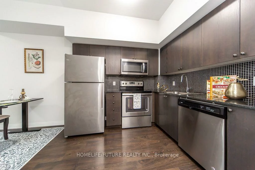 9560, Markham, Wismer, Markham