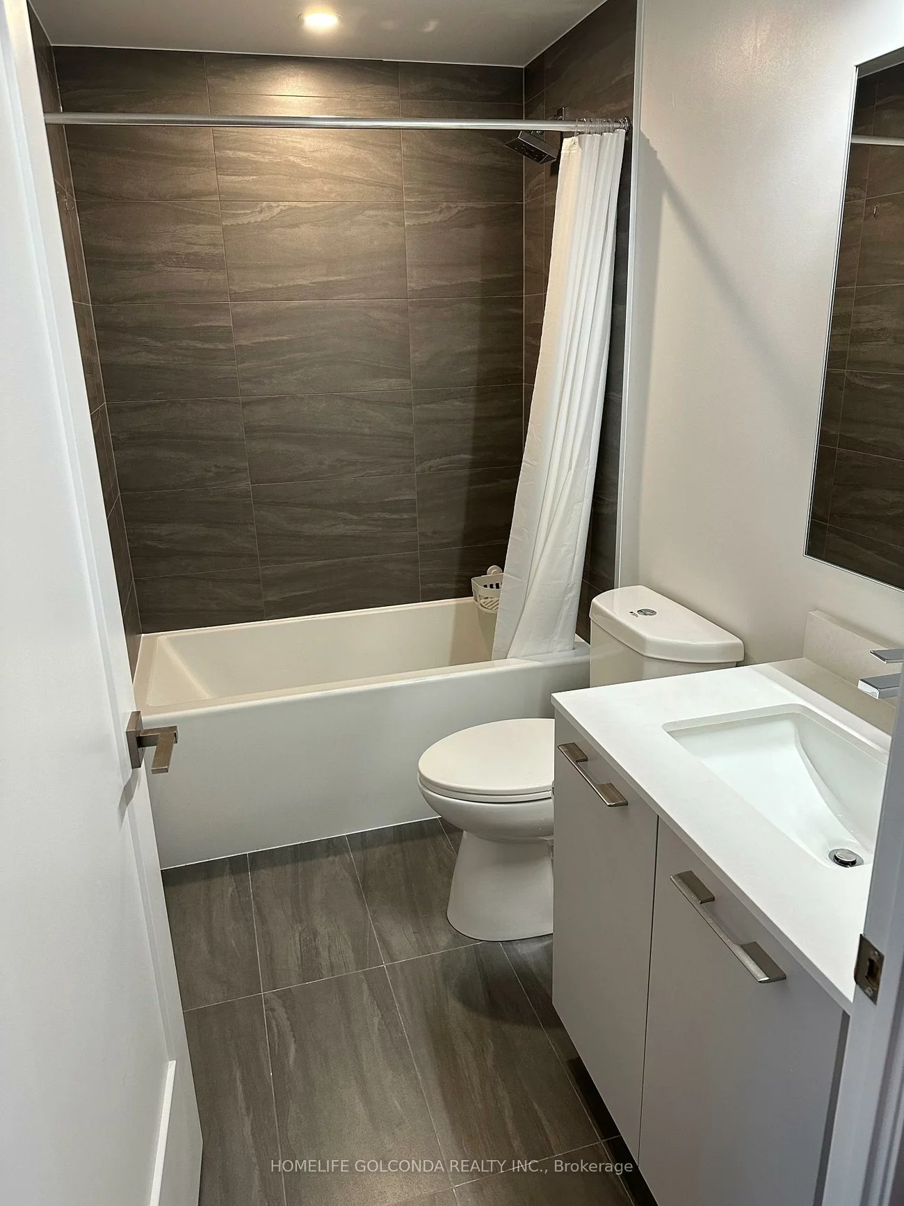 8, Water Walk, Unionville, Markham