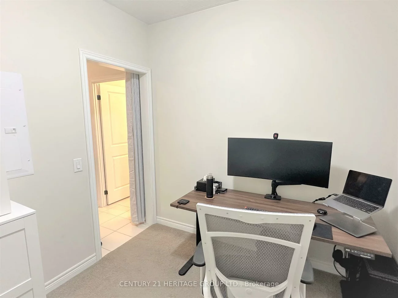 7325, Markham, Cedarwood, Markham