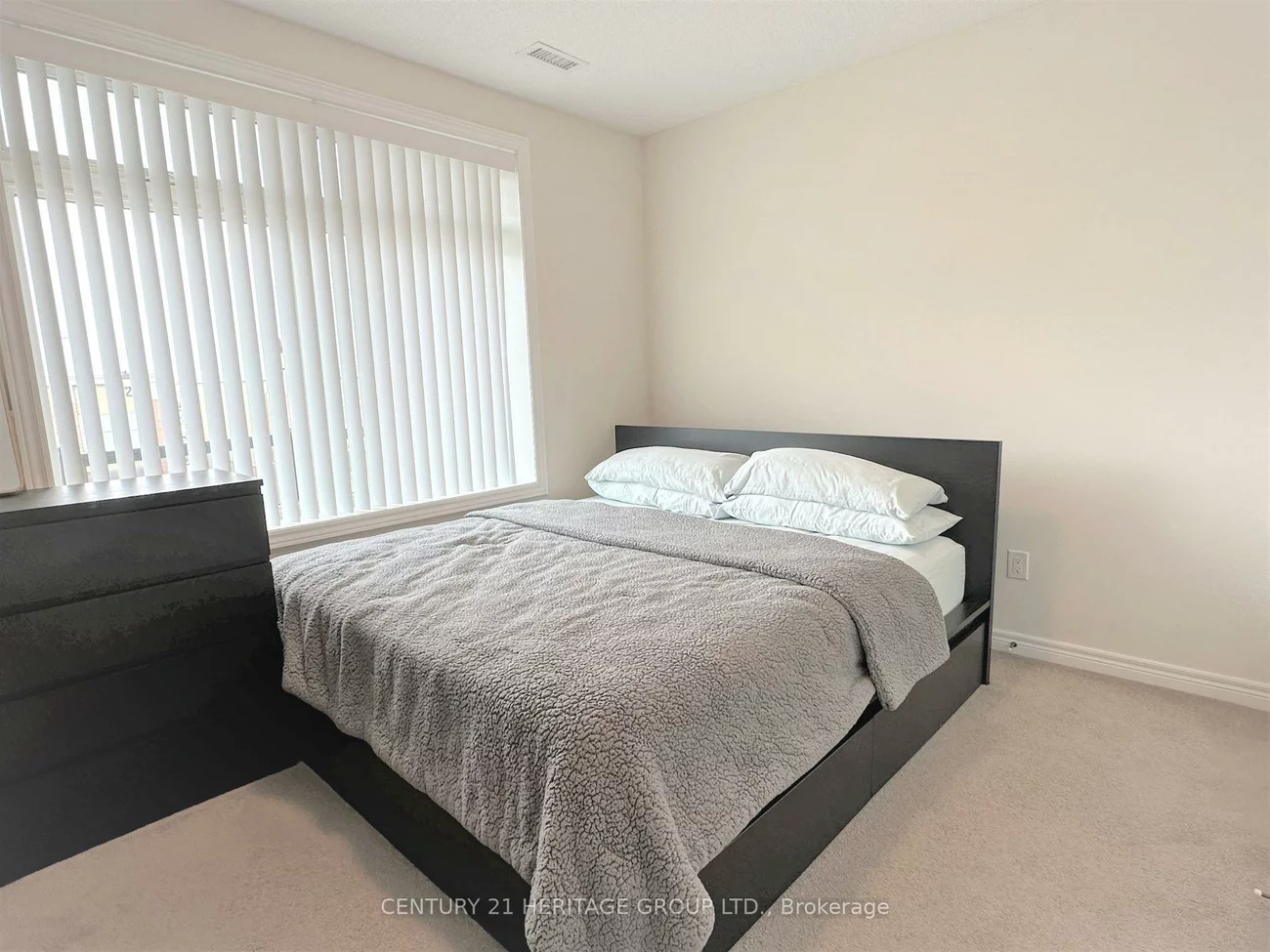 7325, Markham, Cedarwood, Markham