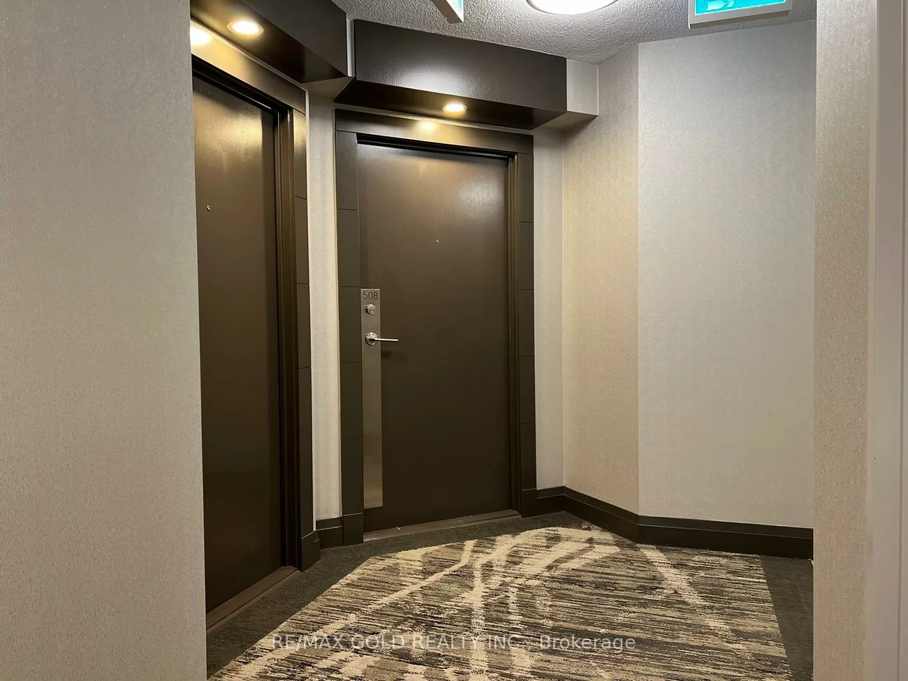 75, South Town Centre, Unionville, Markham