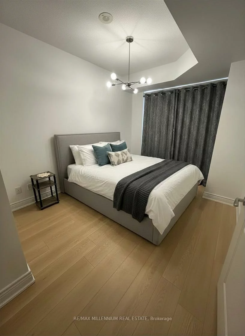 89, South Town Centre, Unionville, Markham