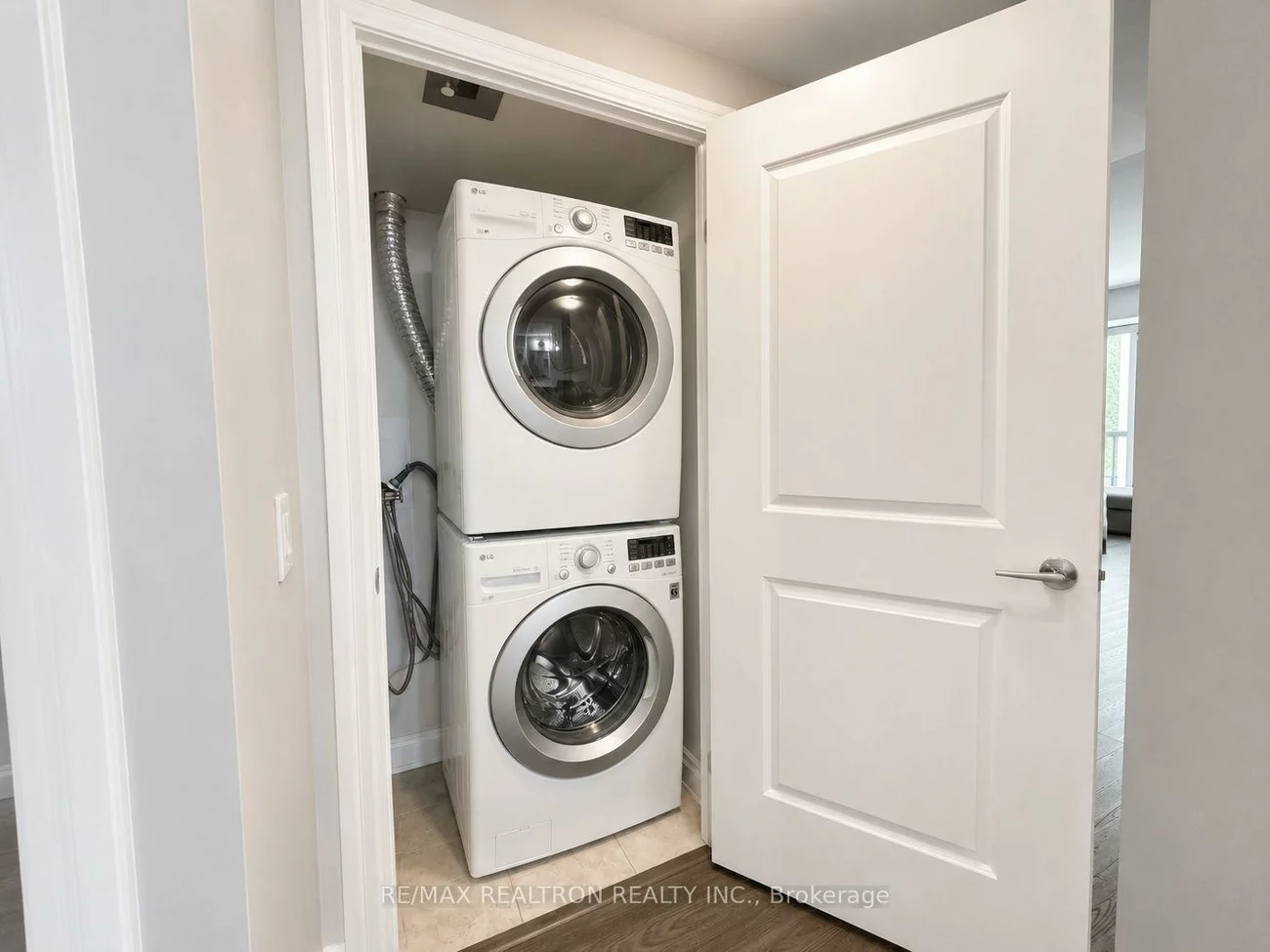 57, Upper Duke, Unionville, Markham