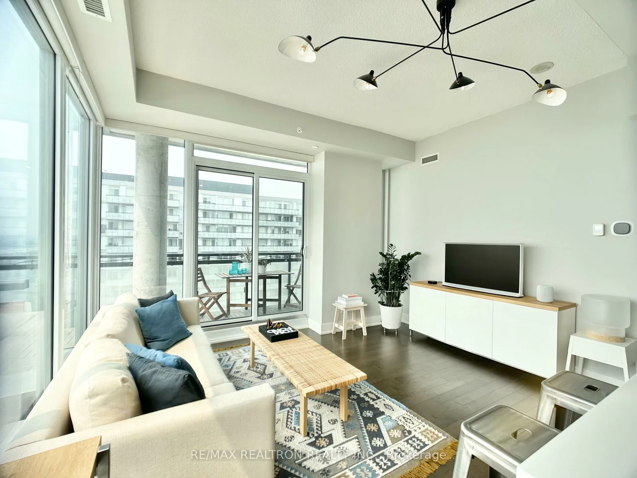 180, Enterprise, Unionville, Markham