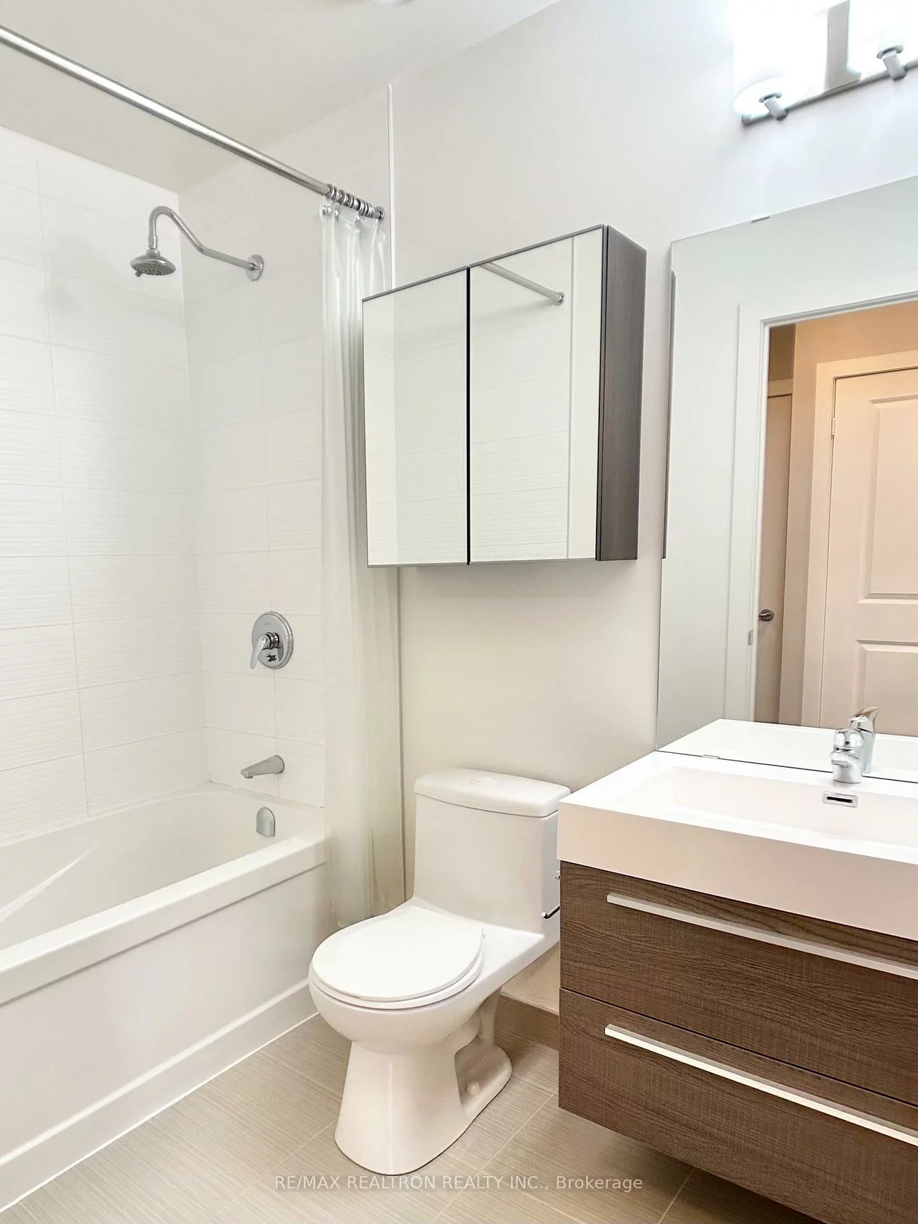 180, Enterprise, Unionville, Markham