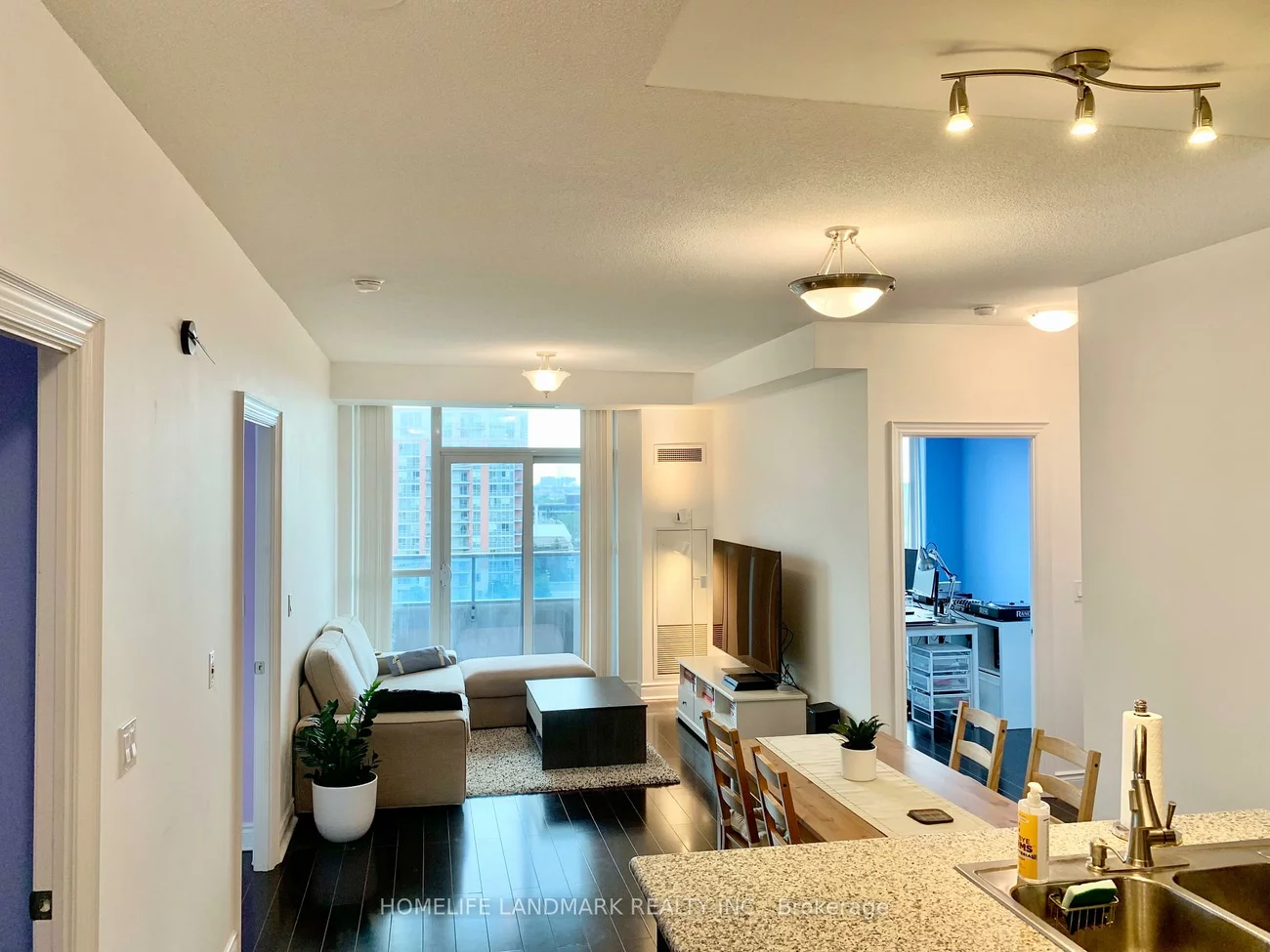 23, Cox, Unionville, Markham