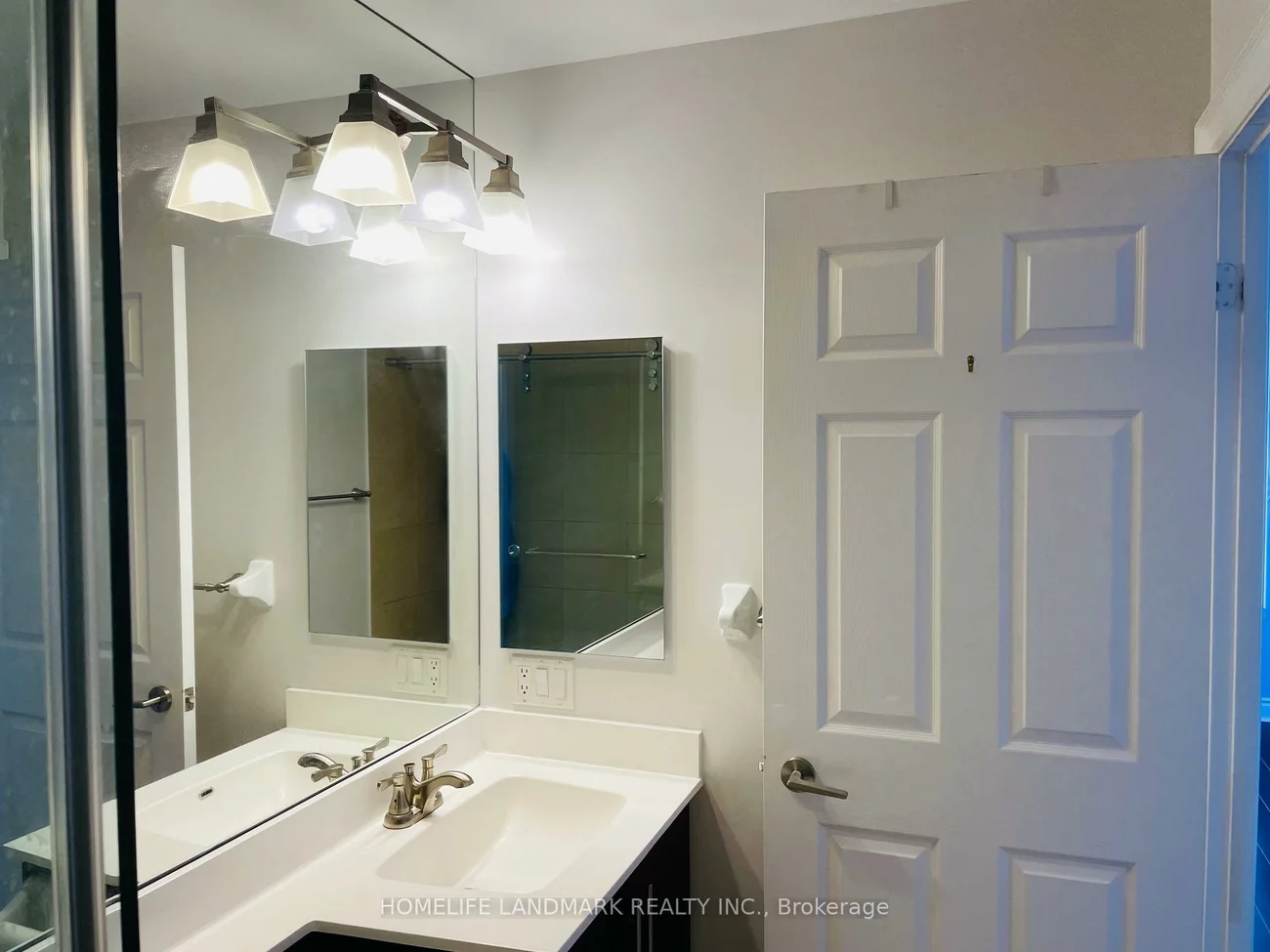 23, Cox, Unionville, Markham