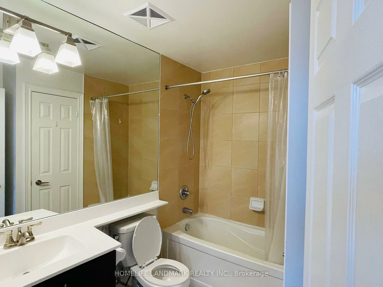 23, Cox, Unionville, Markham