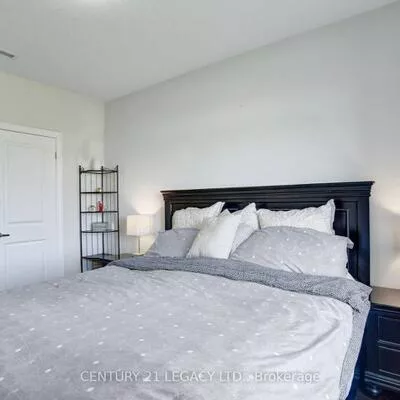 39, New Delhi, Cedarwood, Markham