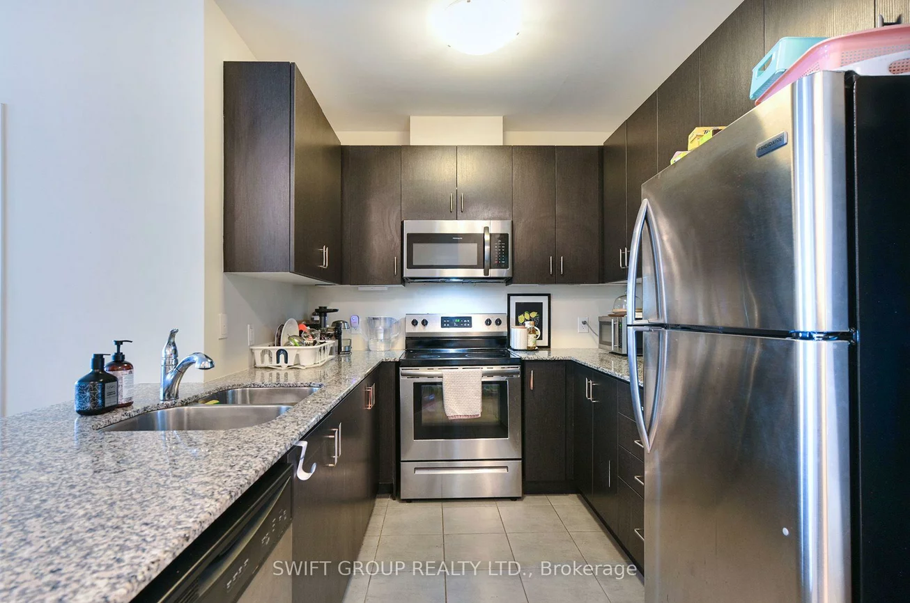 7325, Markham, Cedarwood, Markham