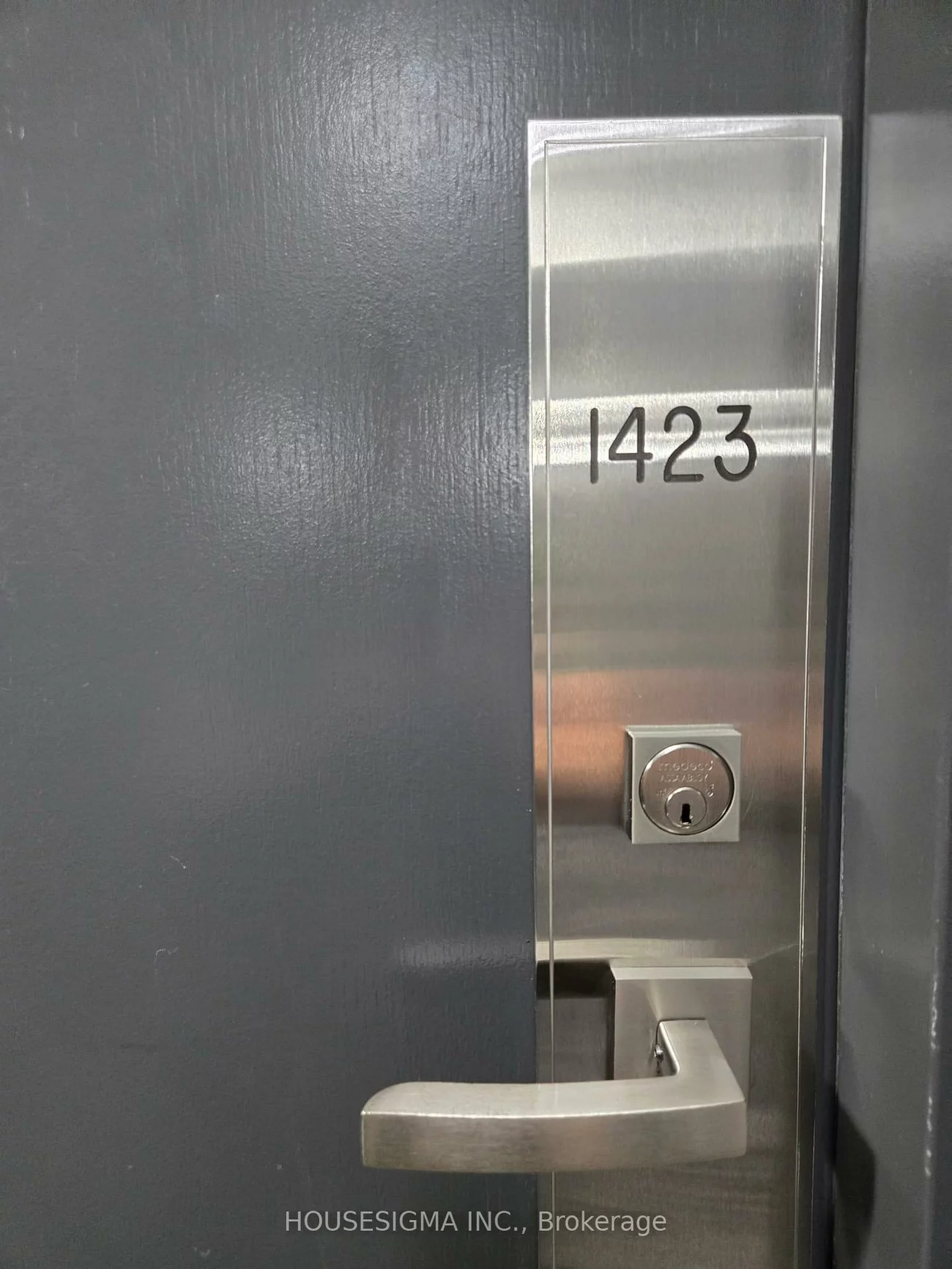 7161, Yonge, Grandview, Markham
