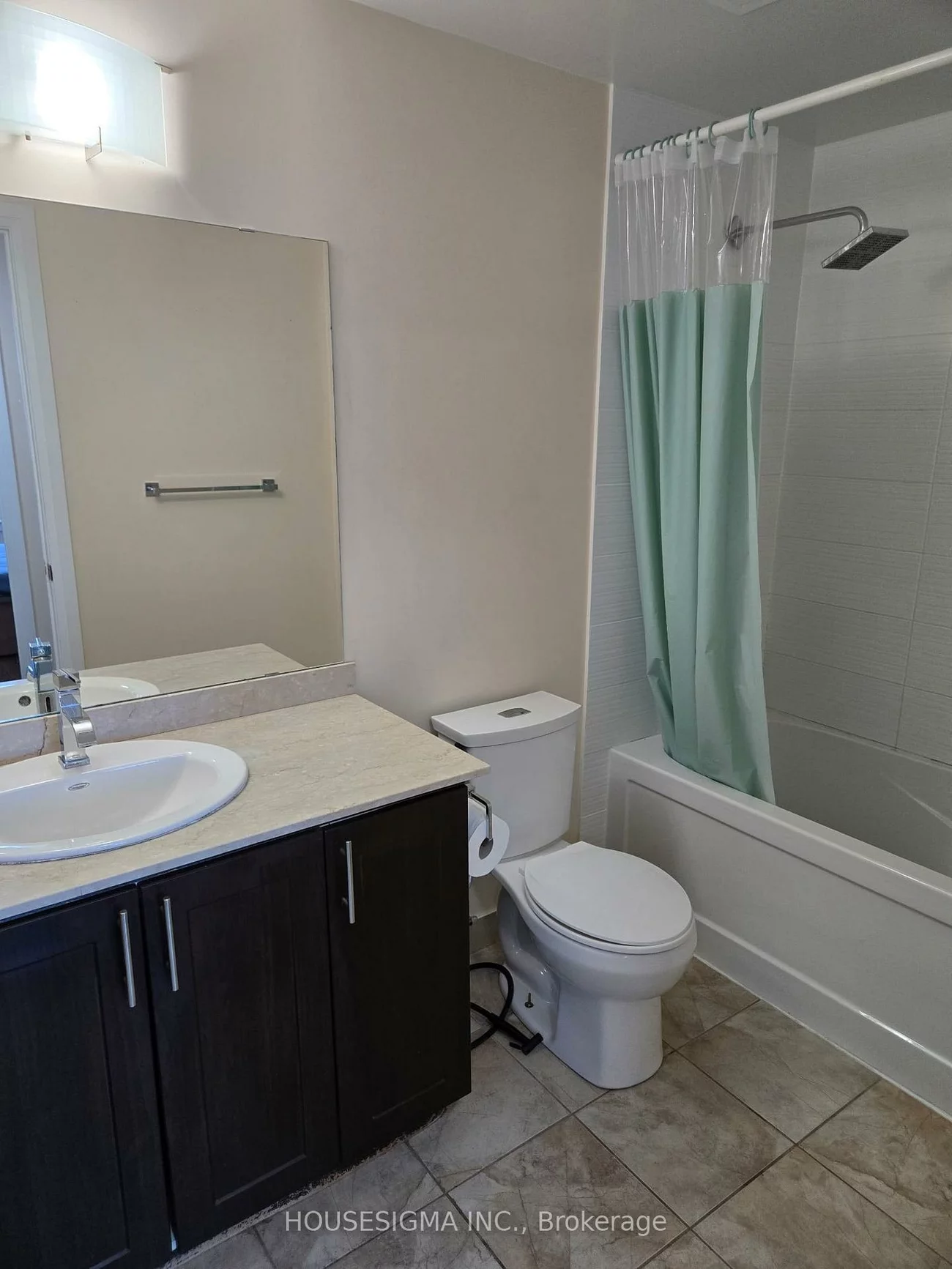 7161, Yonge, Grandview, Markham