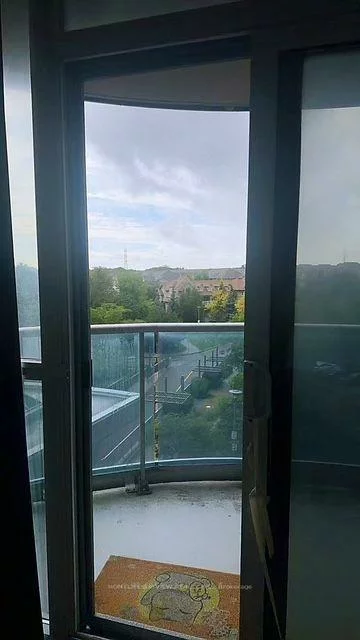 33, Cox, Unionville, Markham