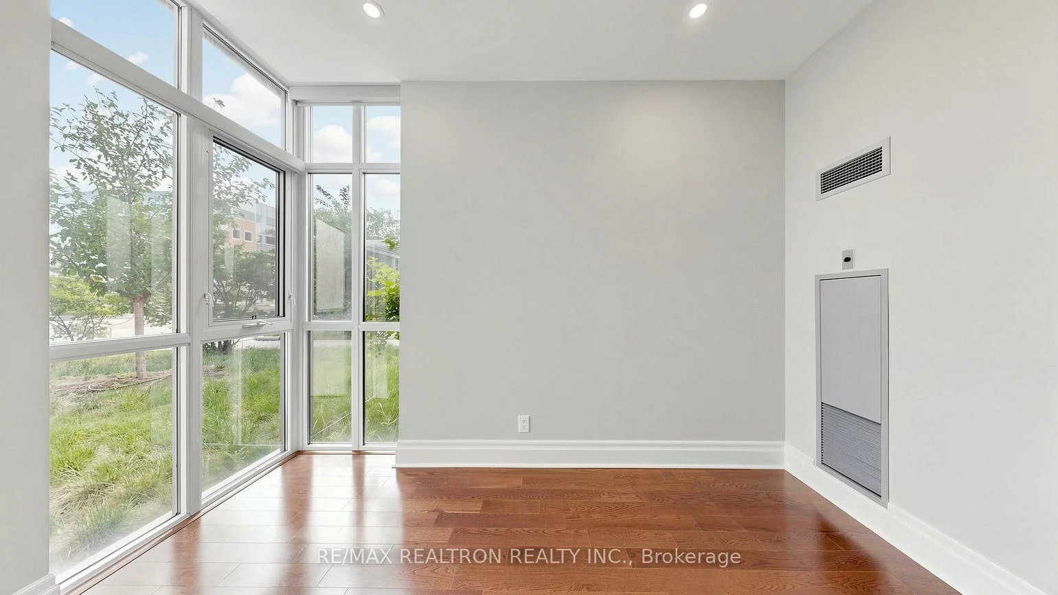 39, Upper Duke, Unionville, Markham