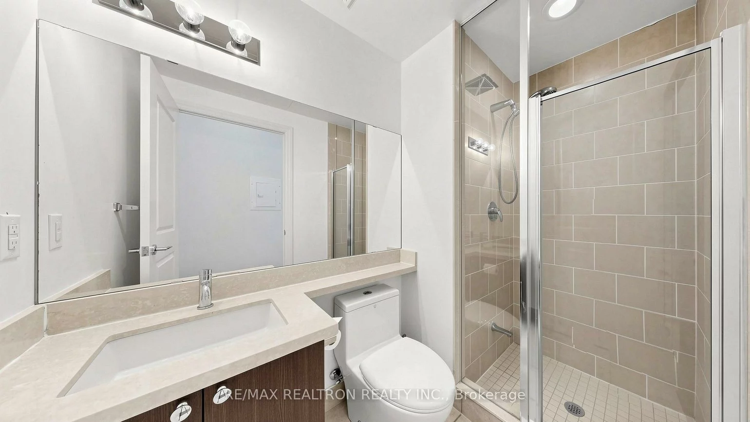 39, Upper Duke, Unionville, Markham