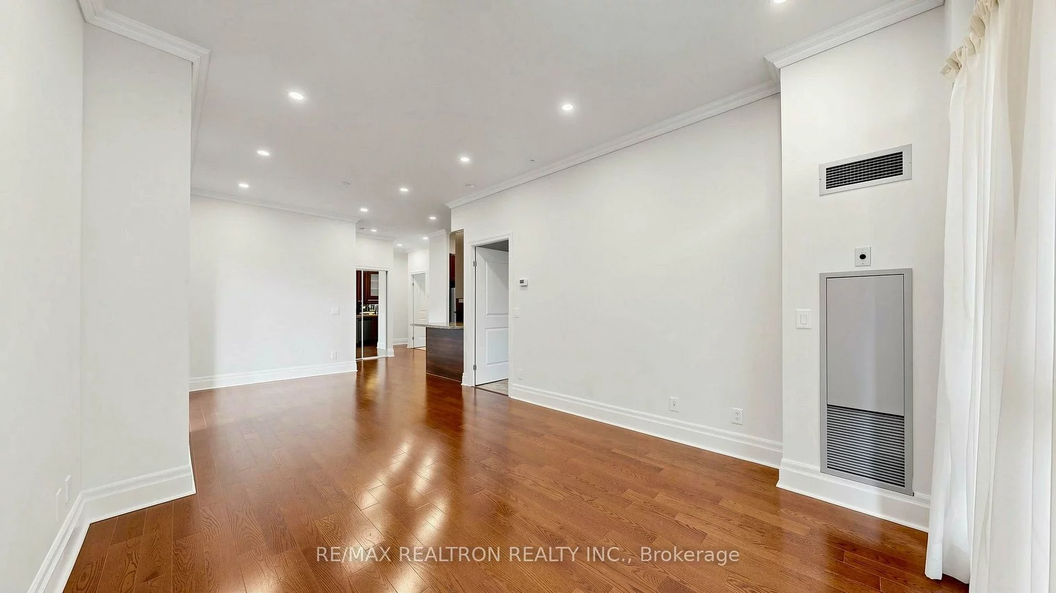 39, Upper Duke, Unionville, Markham