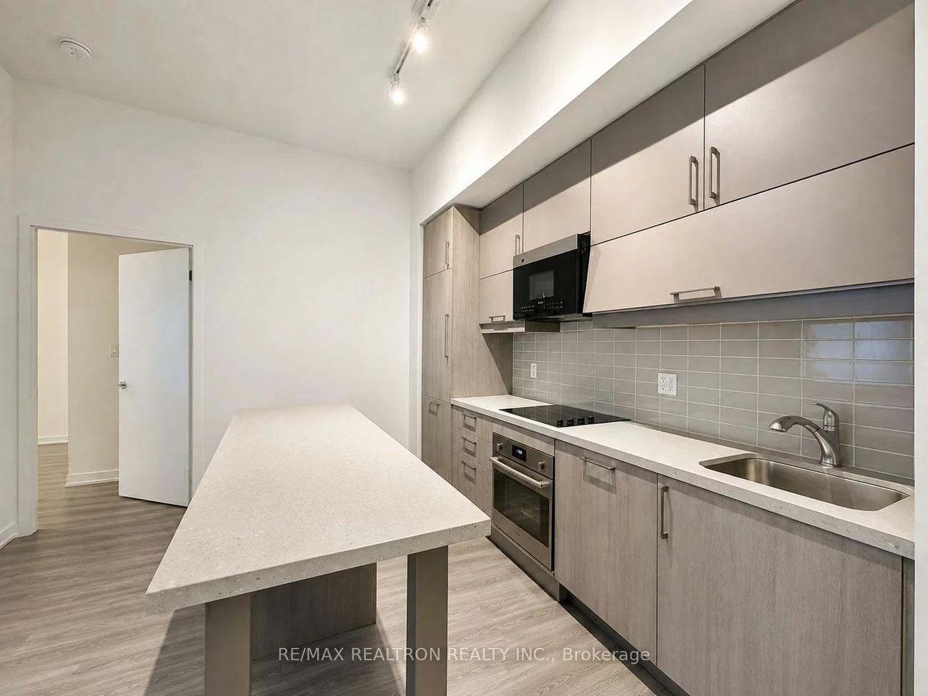 8119, Birchmount, Unionville, Markham