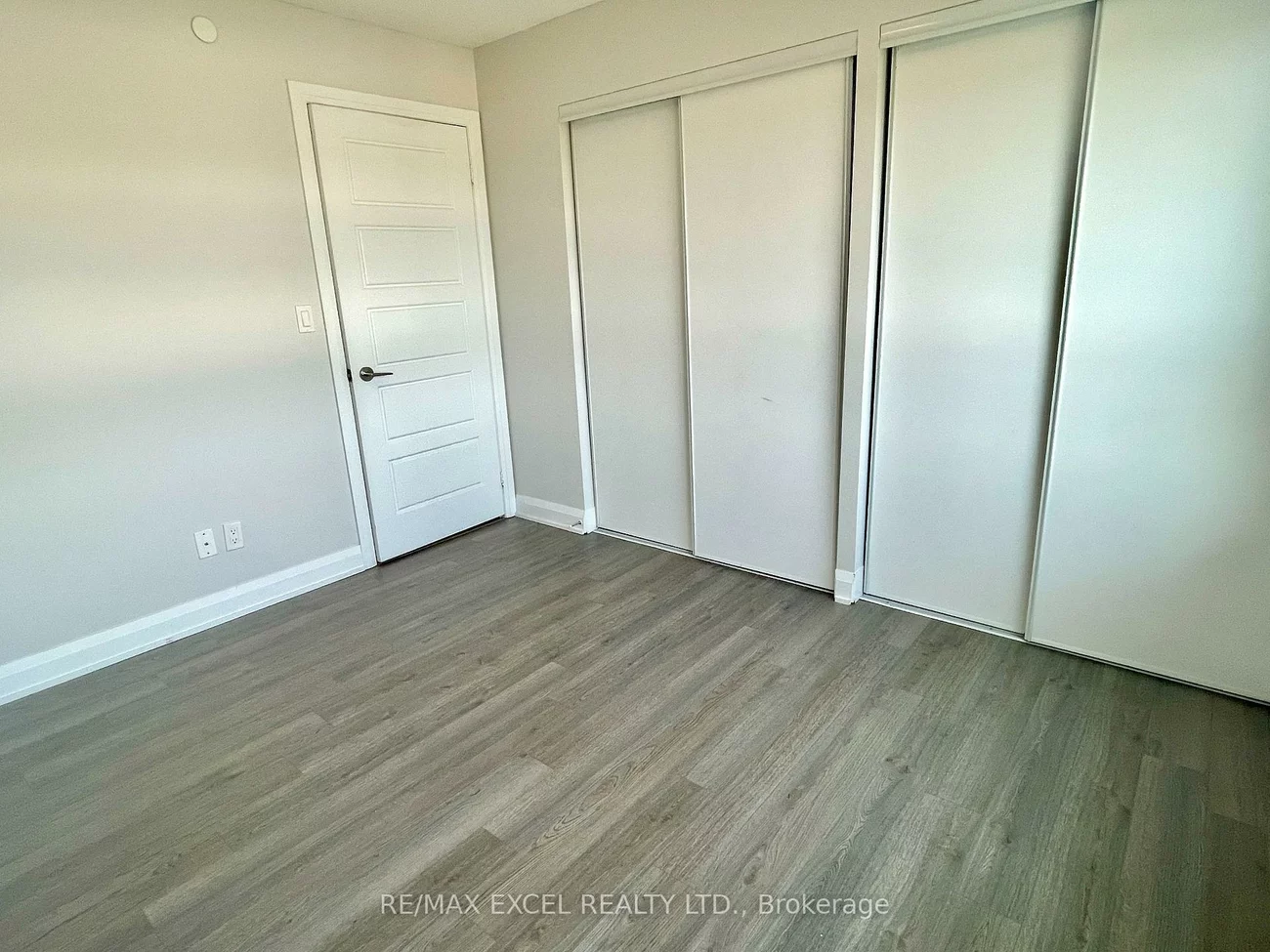 15, Water Walk, Unionville, Markham