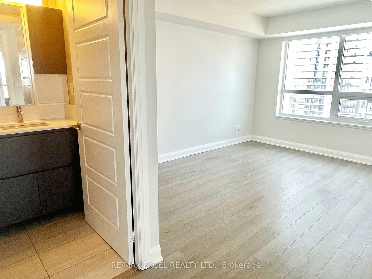 15, Water Walk, Unionville, Markham