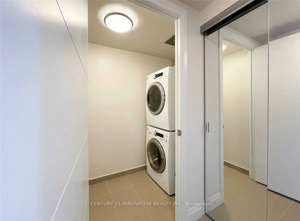 18, Uptown, Unionville, Markham