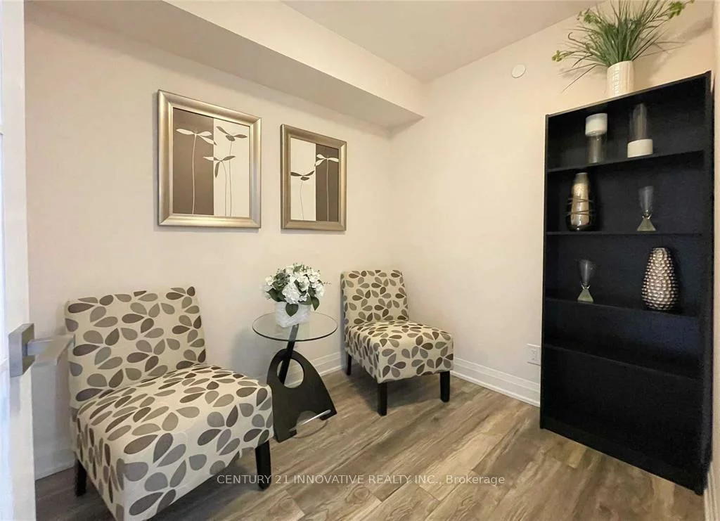 18, Uptown, Unionville, Markham