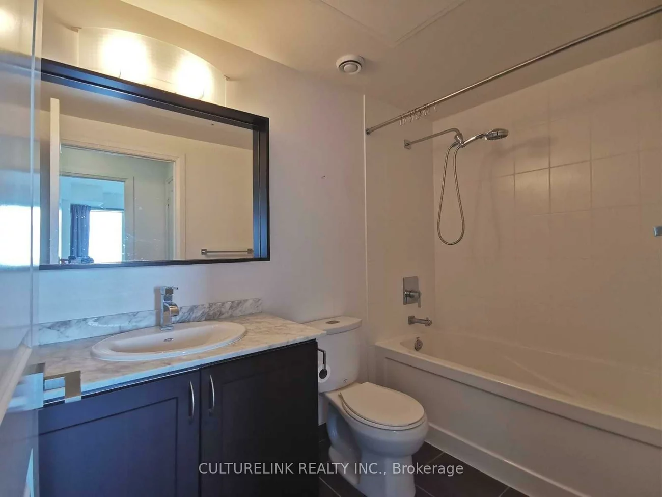 7171, Yonge, Thornhill, Markham