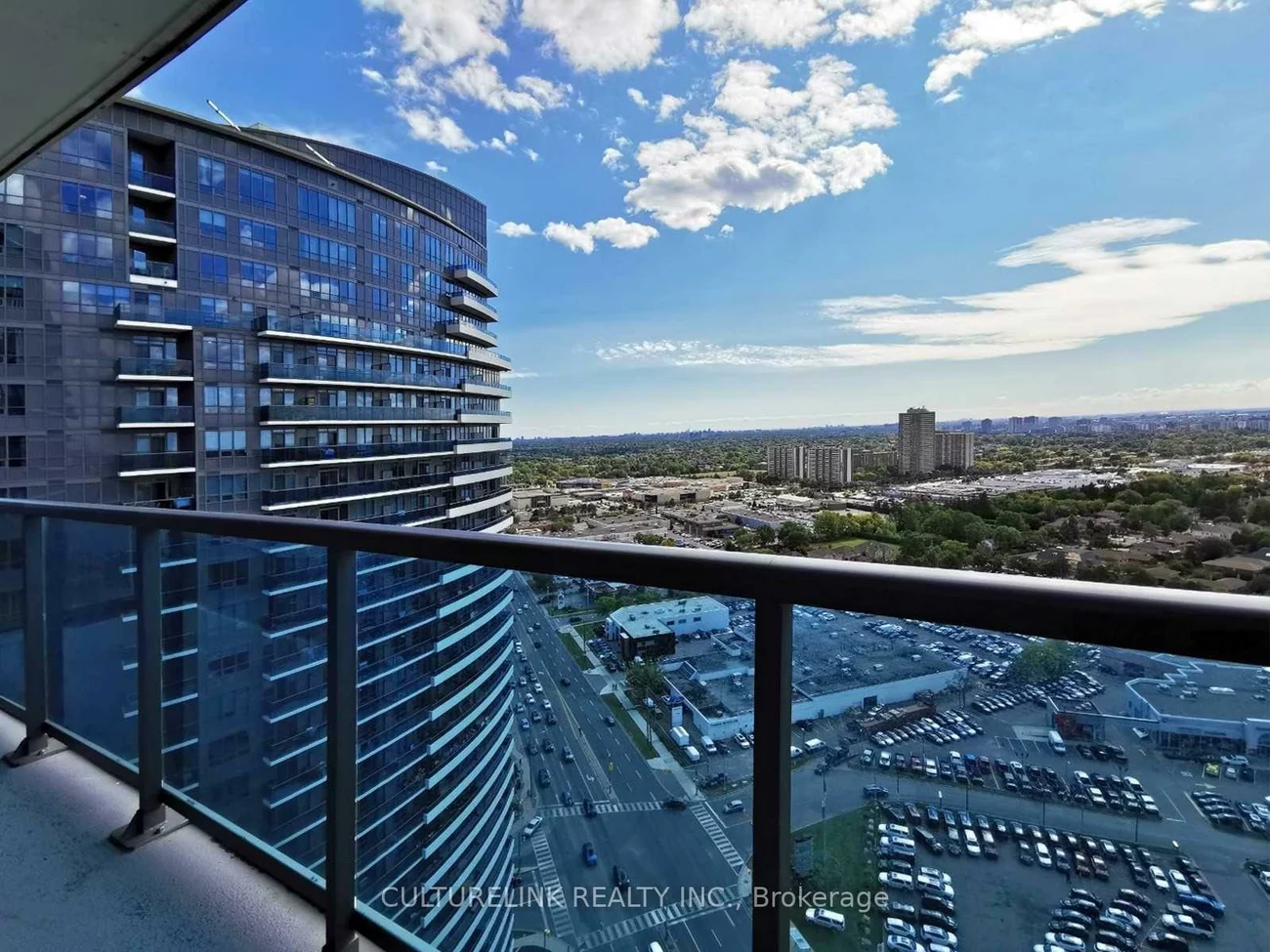 7171, Yonge, Thornhill, Markham