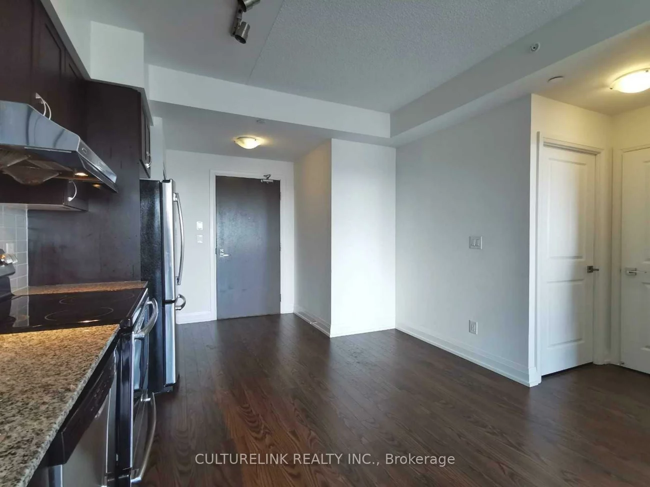 7171, Yonge, Thornhill, Markham