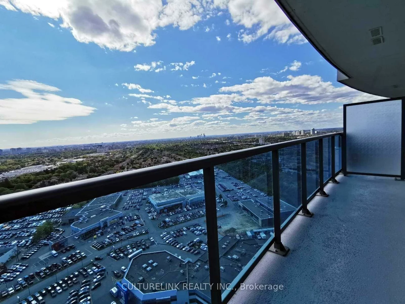 7171, Yonge, Thornhill, Markham