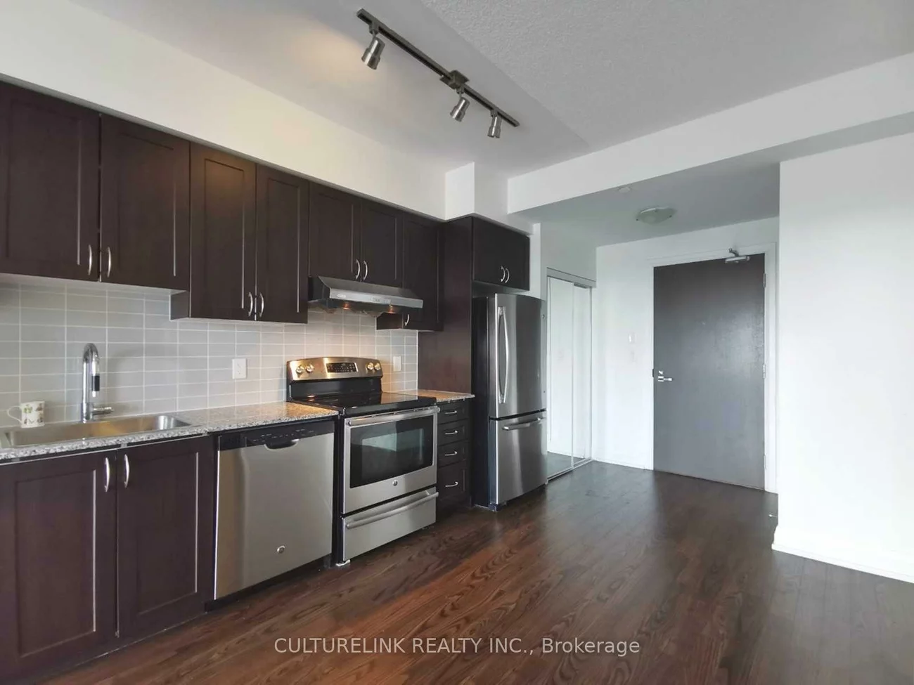 7171, Yonge, Thornhill, Markham