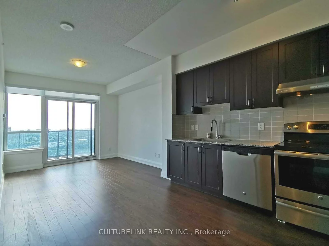 7171, Yonge, Thornhill, Markham