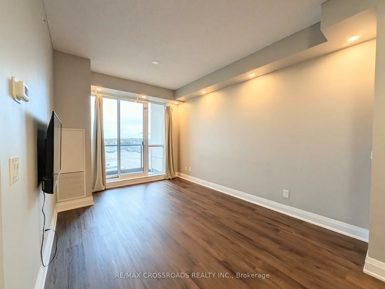 9582, Markham, Wismer, Markham