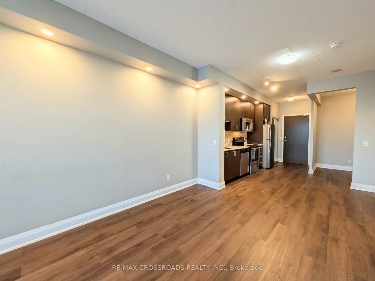 9582, Markham, Wismer, Markham