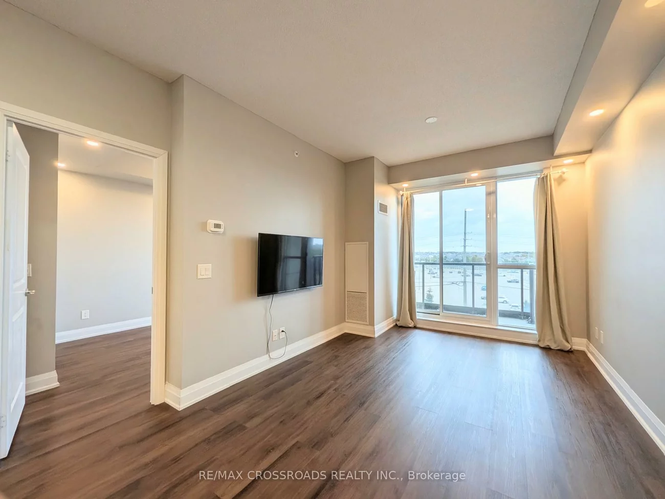 9582, Markham, Wismer, Markham