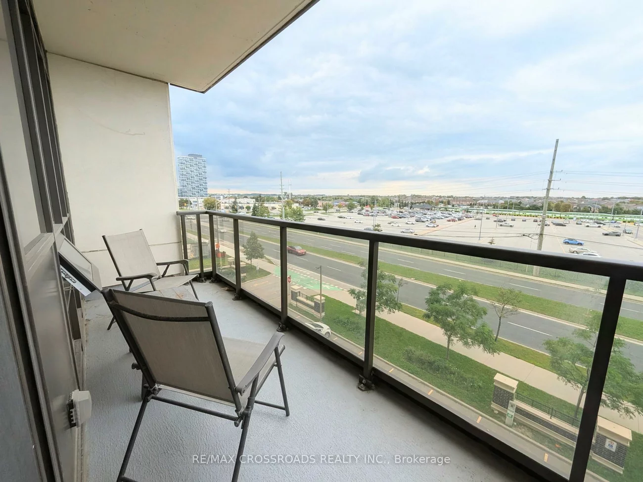 9582, Markham, Wismer, Markham