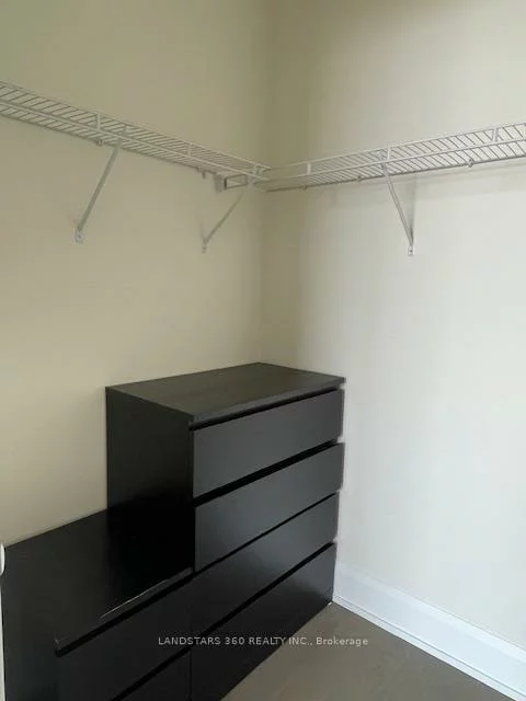25, Water Walk, Unionville, Markham