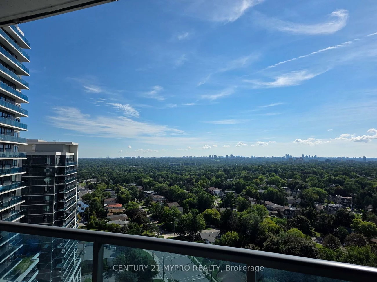 7161, Yonge, Grandview, Markham