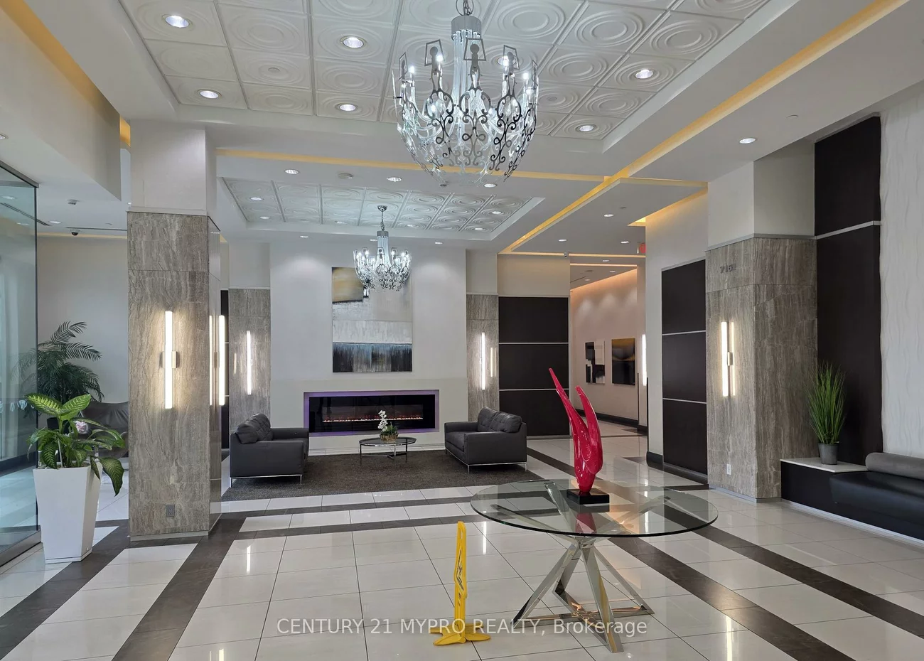 7161, Yonge, Grandview, Markham