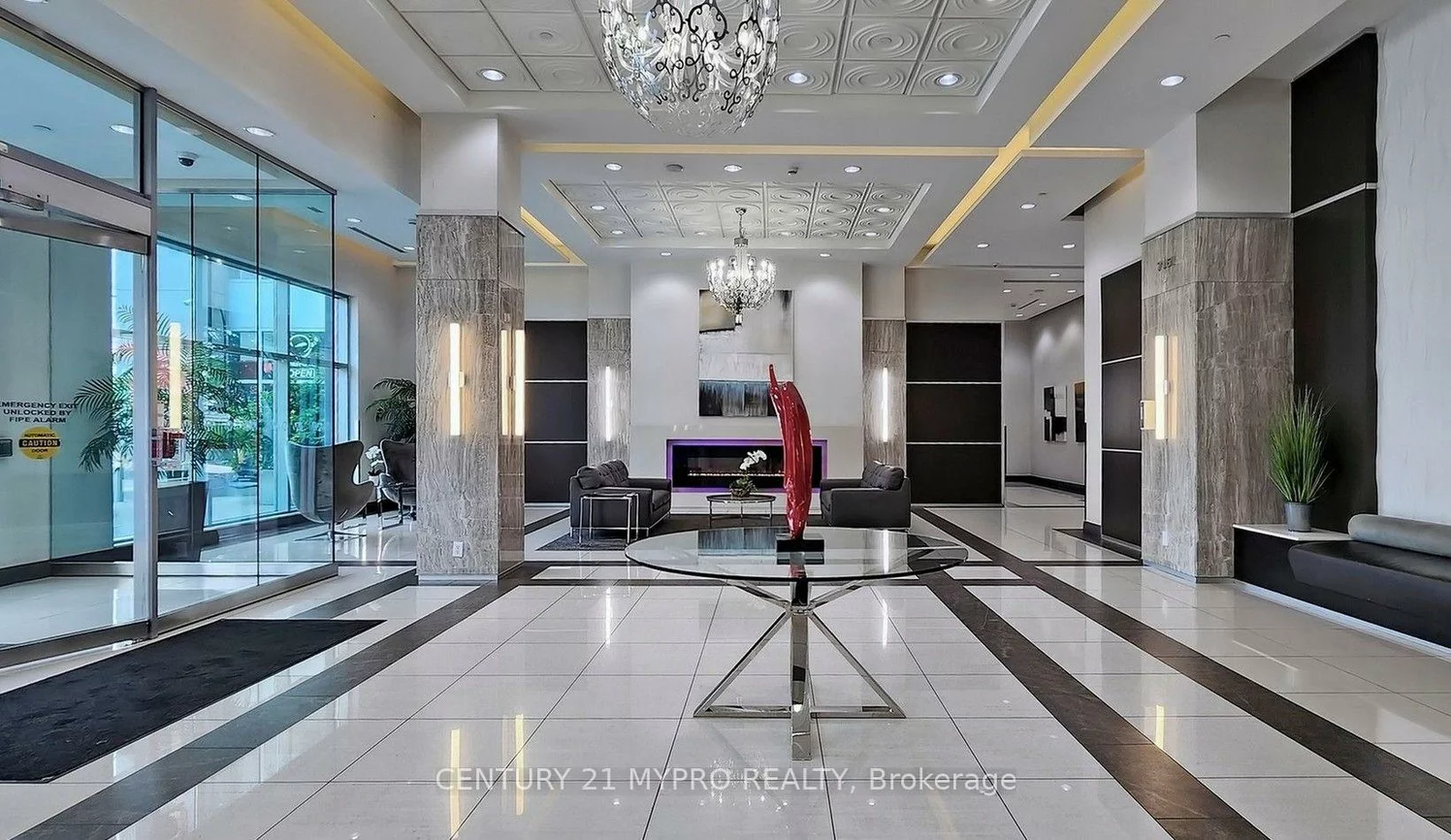 7161, Yonge, Grandview, Markham