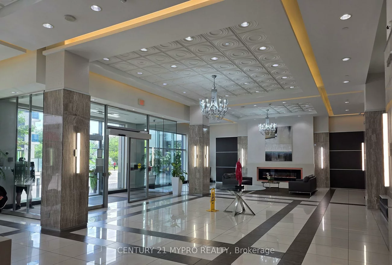 7161, Yonge, Grandview, Markham